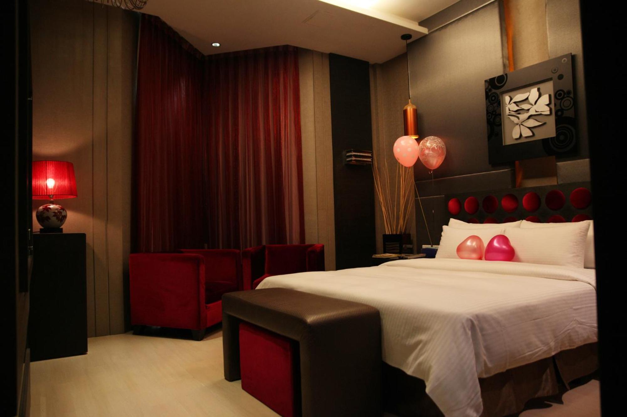 Go Shine Motel Pingtung Luaran gambar