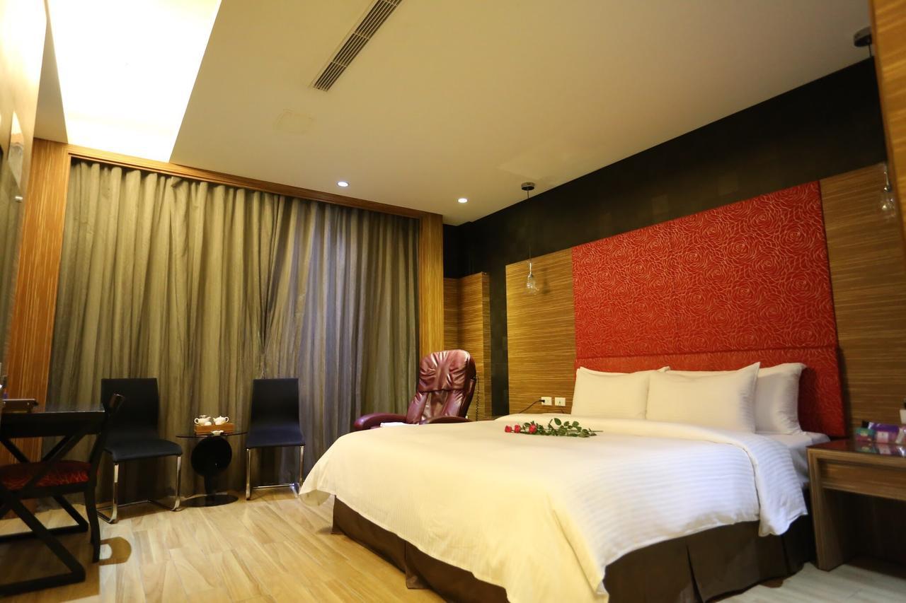 Go Shine Motel Pingtung Luaran gambar